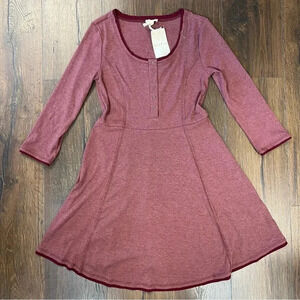 🆕 Hem & Thread ribbed dress SZ MED